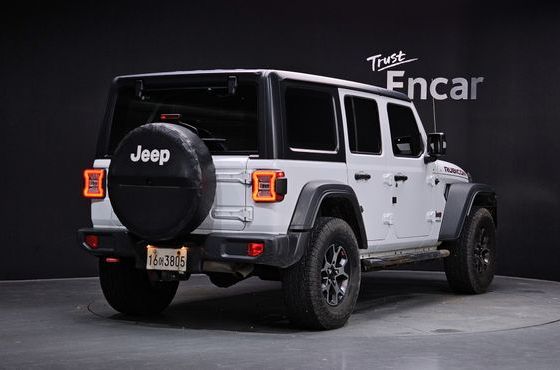 Jeep Wrangler 2.0 Rubicon High 4Door — пробег 176 426 км — фото 2 из 5