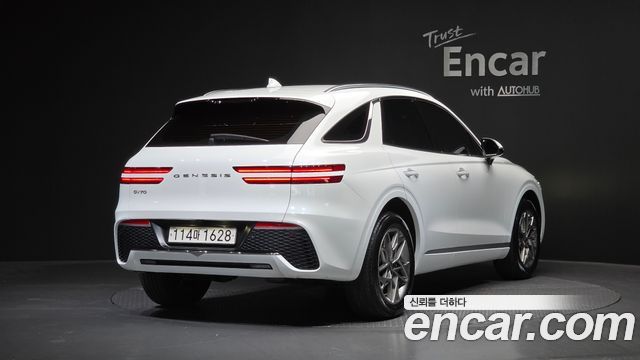 Genesis GV70 из Кореи Encar