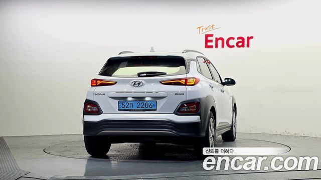 Hyundai Kona из Кореи Encar