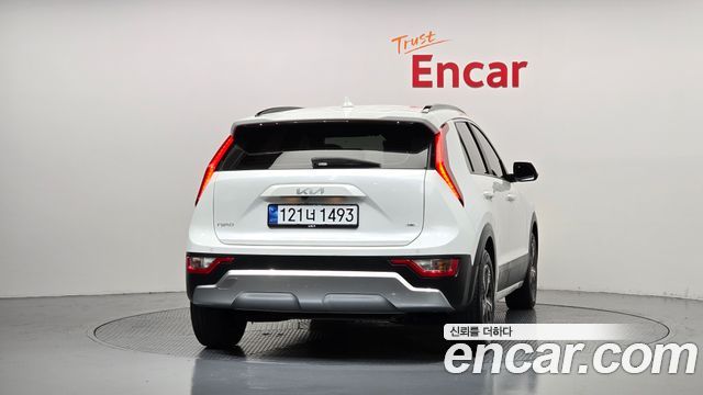 Kia Niro Trendy — пробег 158 430 км — фото 4 из 5