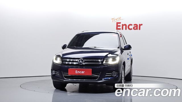 Volkswagen Tiguan 2.0 TDI Comfort 5N — пробег 159 067 км — фото 3 из 5