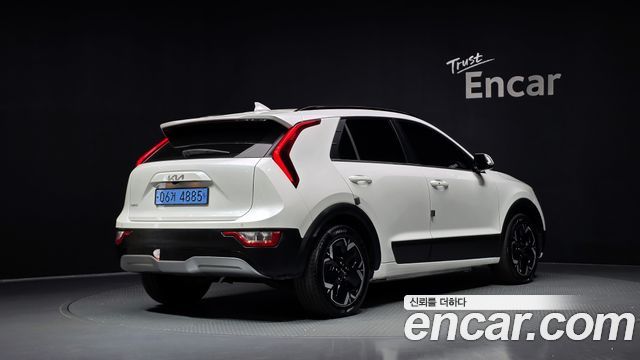 Kia Niro Air — пробег 158 608 км — фото 2 из 5