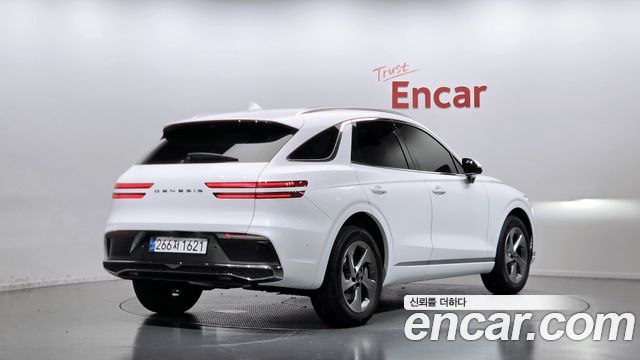 Genesis GV70 из Кореи Encar