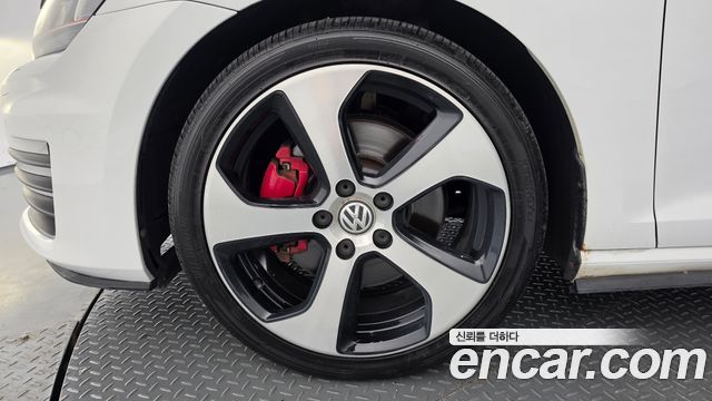 Volkswagen Golf 2.0 GTI — пробег 92 460 км — фото 5 из 5