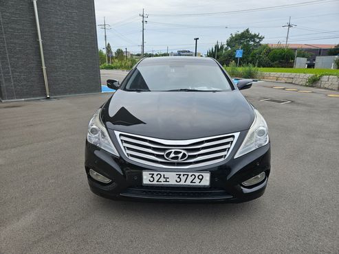 Hyundai Grandeur HG240 Luxury — пробег 180 000 км — фото 1 из 5