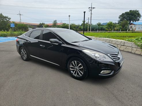 Hyundai Grandeur HG240 Luxury — пробег 180 000 км — фото 3 из 5