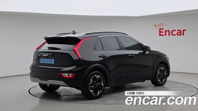 Kia Niro Air — пробег 137 643 км — фото 2 из 5