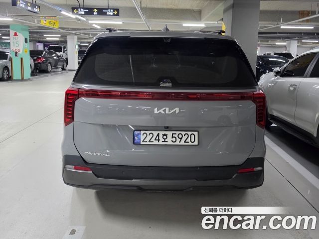 Kia Carnival Gasoline 7-Seater Gravity — пробег 46 406 км — фото 4 из 5