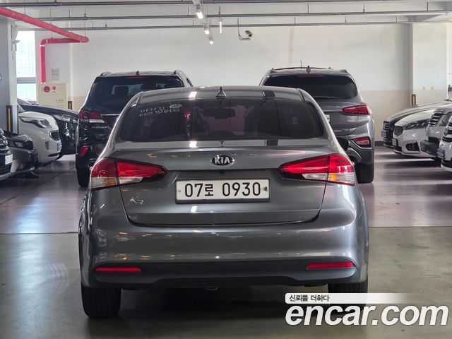 Kia K3 из Кореи Encar