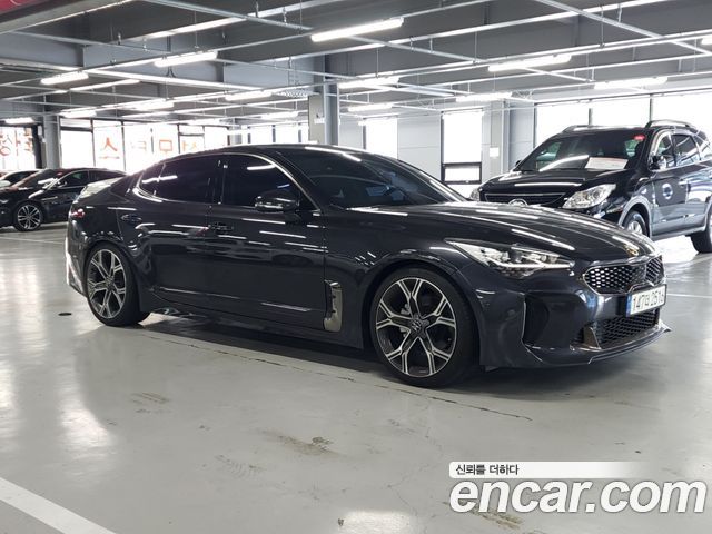 Kia Stinger из Кореи Encar