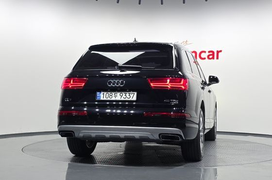 Audi Q7 45 TFSI Quattro — пробег 122 236 км — фото 4 из 5
