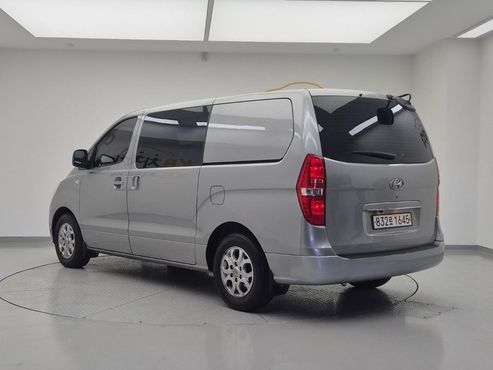 Hyundai Starex 3-Seater VAN CVX Luxury — пробег 166 195 км — фото 3 из 5