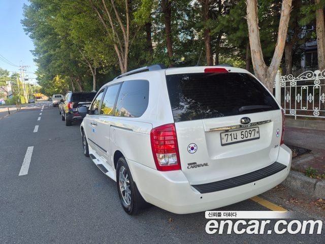 Kia Carnival Grand Carnival GLX Premium — пробег 161 058 км — фото 3 из 5