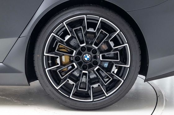 BMW M5 M5 Touring First Edition — пробег 6 401 км — фото 5 из 5