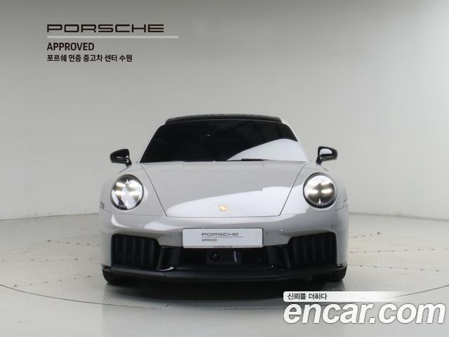 Porsche 911 Carrera GTS — пробег 3 440 км — фото 3 из 5