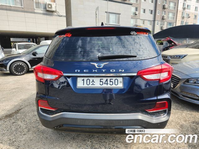 Ssangyong Rexton Diesel 2.2 4WD Heritage — пробег 158 900 км — фото 4 из 5