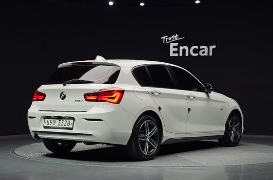 BMW 1-Series 118d Sport 5Door — пробег 63 931 км — фото 2 из 5