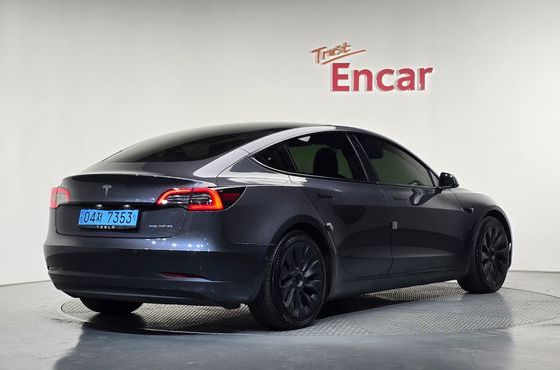Tesla Model 3 Long Range AWD — пробег 92 783 км — фото 2 из 5
