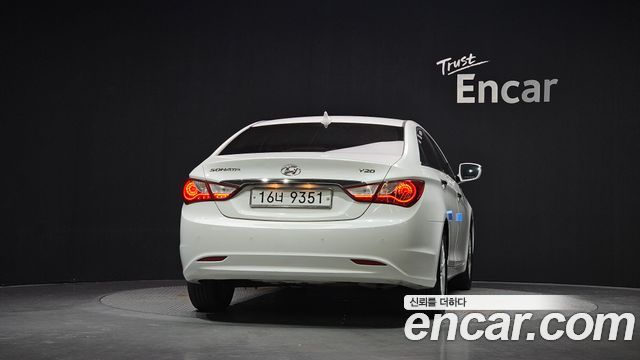 Hyundai Sonata из Кореи Encar