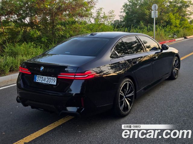 BMW 5-Series 530i xDrive M Sport — пробег 7 000 км — фото 5 из 5