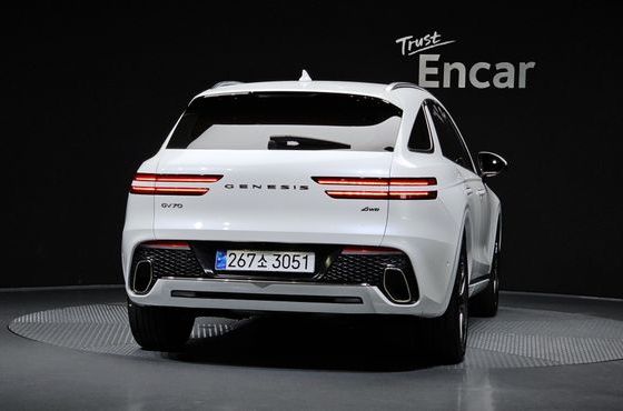 Genesis GV70 2.5T Gasoline AWD — пробег 61 698 км — фото 4 из 5