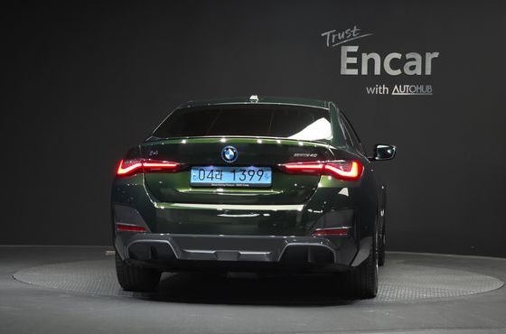 BMW i4 eDrive40 M Sports Pro — пробег 69 577 км — фото 4 из 5
