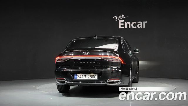Hyundai Grandeur из Кореи Encar
