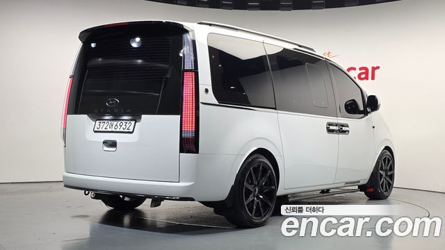 Hyundai Staria из Кореи Encar