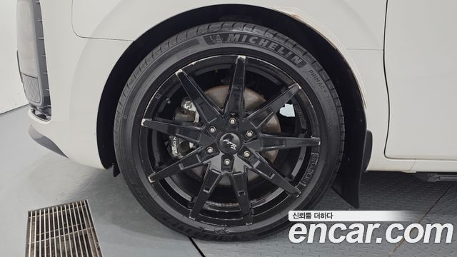 Hyundai Staria из Кореи Encar