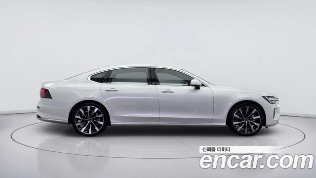 Volvo S90 B5 Ultra Bright Air sus — пробег 111 км — фото 3 из 5