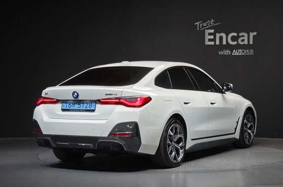 BMW i4 eDrive40 M Sports Pro — пробег 55 581 км — фото 2 из 5