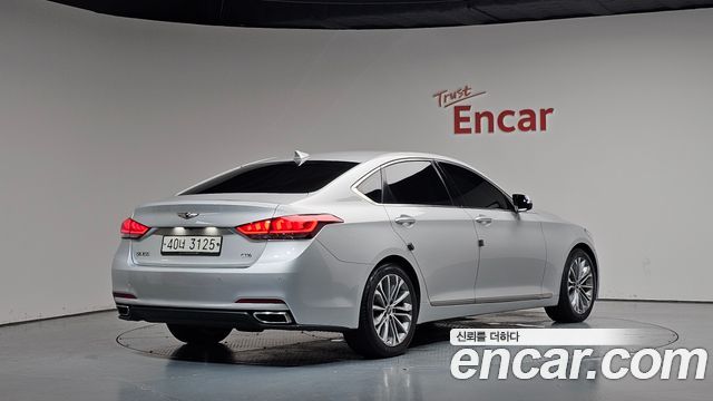 Hyundai Genesis из Кореи Encar