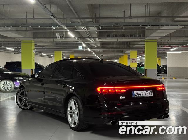 Audi S8 4.0 TFSI Quattro LWB — пробег 63 779 км — фото 2 из 5