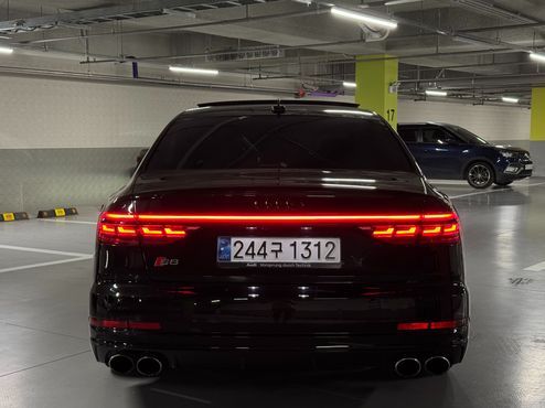 Audi S8 4.0 TFSI Quattro LWB — пробег 63 779 км — фото 4 из 5