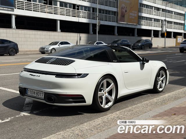 Porsche 911 Targa 4S — пробег 850 км — фото 2 из 5