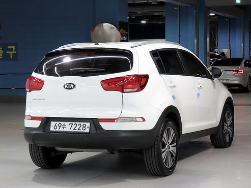 Kia Sportage Diesel 2WD Trendy — пробег 131 934 км — фото 4 из 5