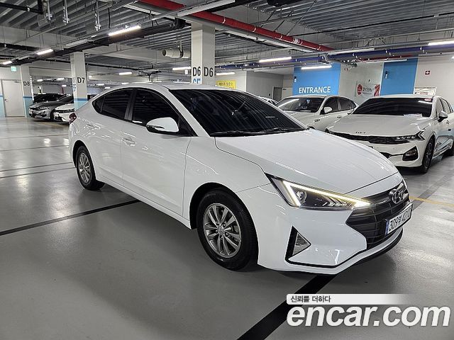Hyundai AVANTE 1.6 Smart — пробег 57 809 км — фото 3 из 5