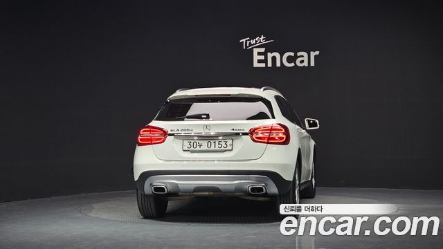 Mercedes-Benz GLA-Class из Кореи Encar