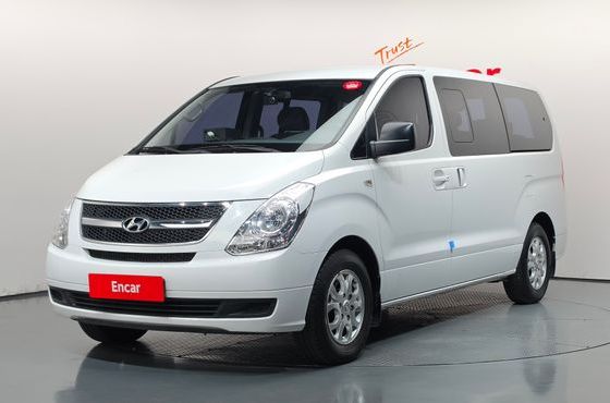 Hyundai Starex 12-Seater Wagon CVX Deluxe — пробег 38 785 км — фото 1 из 5