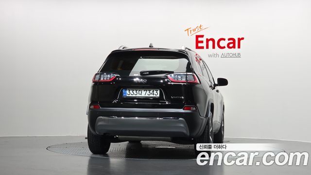 Jeep Cherokee из Кореи Encar