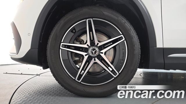 Mercedes-Benz EQA из Кореи Encar