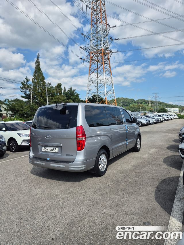 Hyundai Starex 5-Seater LPi VAN Smart — пробег 147 986 км — фото 5 из 5