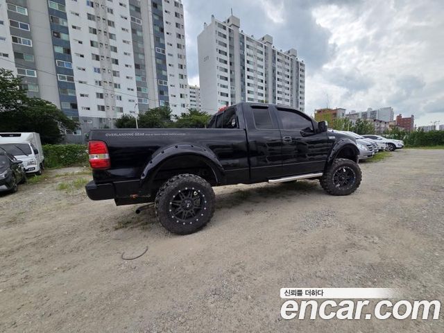 Ford F150 5.4L — пробег 214 025 км — фото 4 из 5
