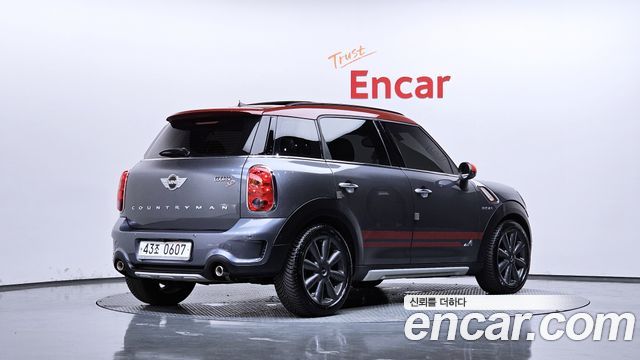 Mini Countryman ALL4 Park Lane 1st — пробег 99 910 км — фото 2 из 5
