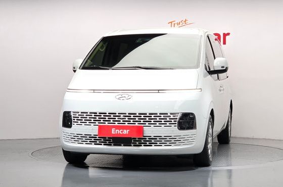 Hyundai Staria Cargo 5-Seater Modern — пробег 75 999 км — фото 3 из 5