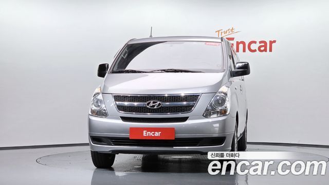 Hyundai Starex 5-Seater VAN CVX Deluxe — пробег 134 260 км — фото 3 из 5