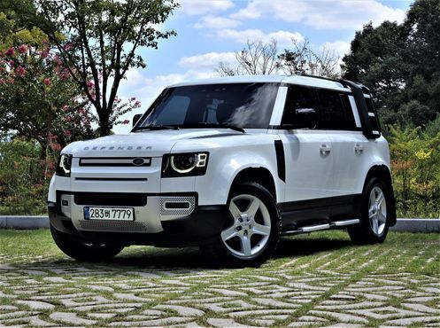 Land Rover Defender 110 D240 SE — пробег 32 608 км — фото 1 из 5