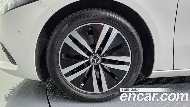 Mercedes-Benz A-Class из Кореи Encar