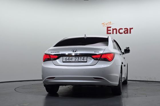 Hyundai Sonata CVVL Smart — пробег 129 558 км — фото 4 из 5