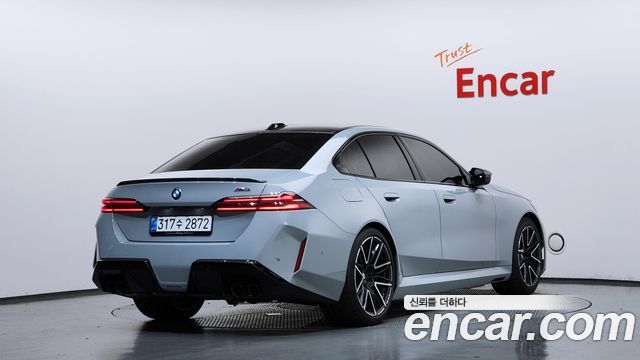 BMW M5 M5 Sedan — пробег 5 048 км — фото 2 из 5